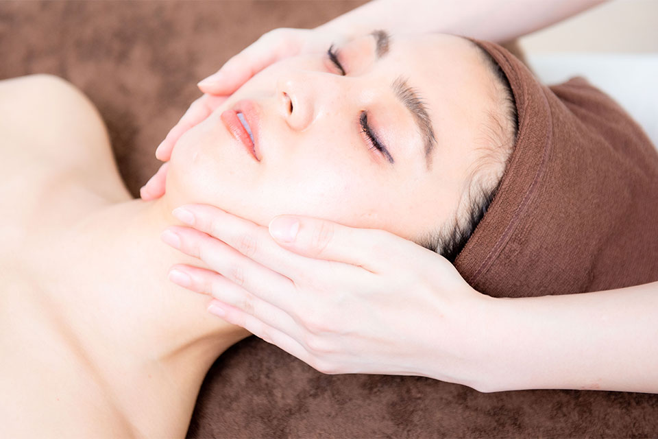 小顔筋膜美整術イメージ